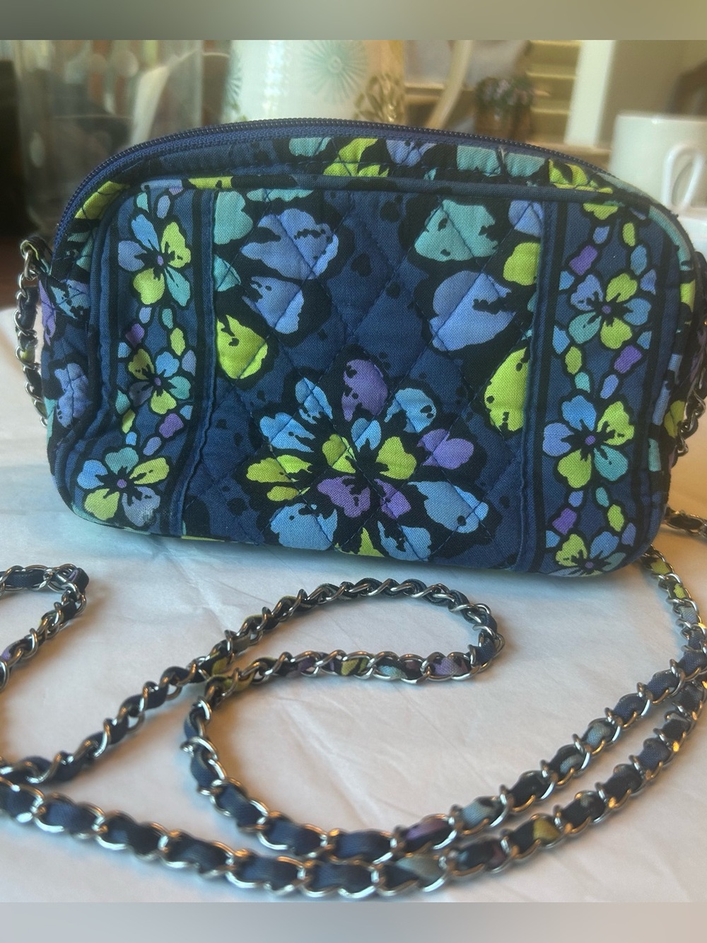 Vera Bradley Indigo Pop Quilted Wallet Bag Chain Strap Blue Purple Floral Mint!